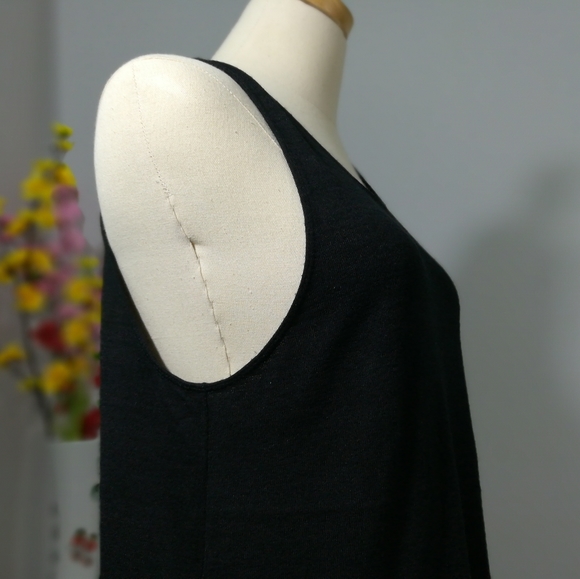 * Aritzia Wilfred Free Stretch Jersey Ornella Tank - Picture 14 of 16